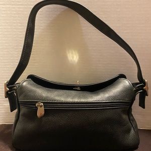 Libaire leather handbag